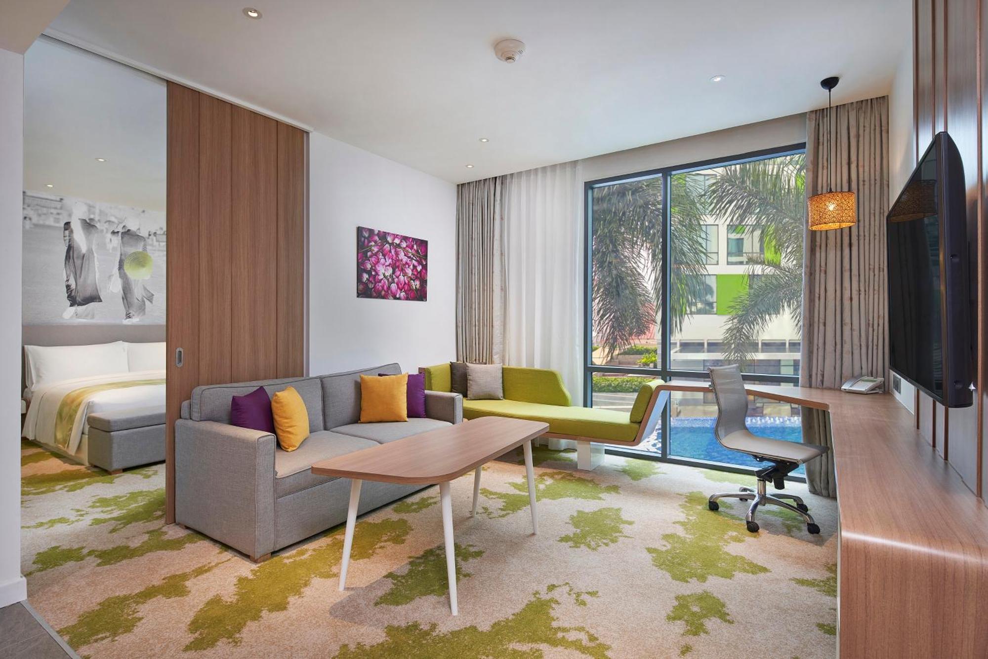 Holiday Inn & Suites Saigon Airport By Ihg Хошимін Екстер'єр фото